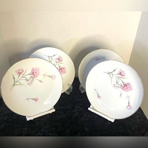 Carnation Plates 4x Fine China Royal Court Japan 6.5”